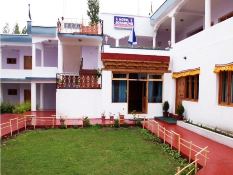 Hotel Jorchung Leh Buitenkant foto