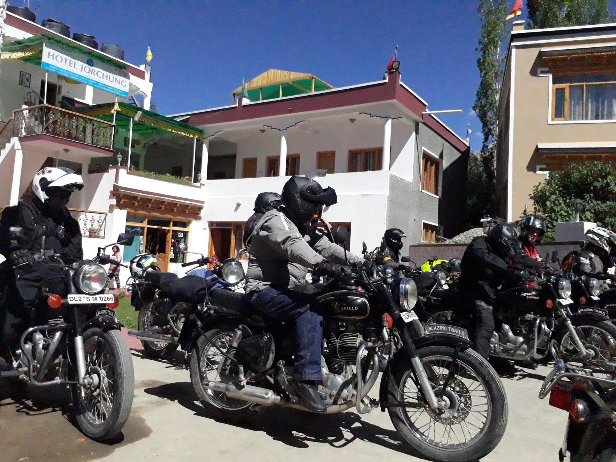 Hotel Jorchung Leh Buitenkant foto
